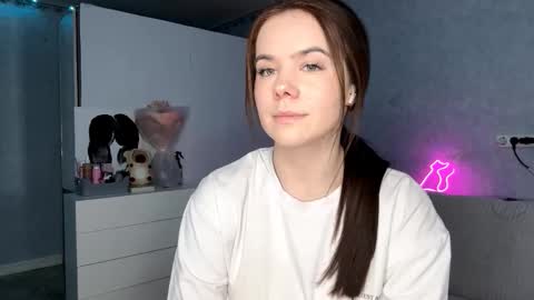 Alice online show from 03/01/26, 01:13