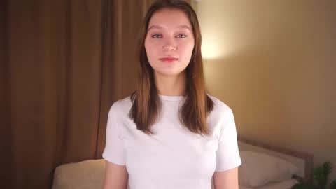 Molly online show from 12/17/25, 05:02