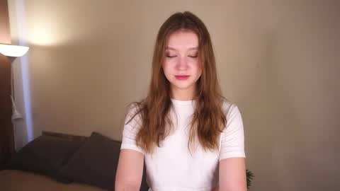 Molly online show from 05/24/26, 05:12