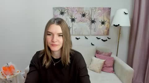 gwensmitt online show from 11/01/25, 11:29