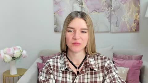 gwensmitt online show from 06/19/26, 10:02