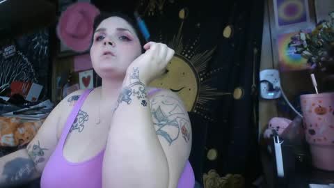 Goddess Fe online show from 10/01/25, 01:22