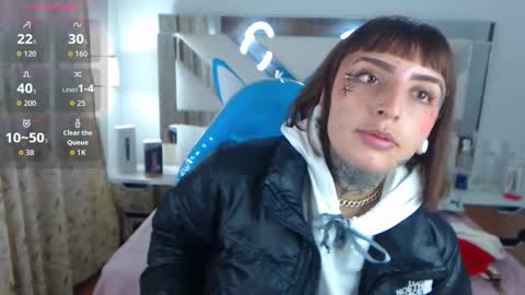 gyal_8_ online show from 11/15/25, 03:48