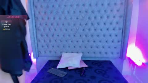Gyal Smith online show from 05/11/26, 03:12