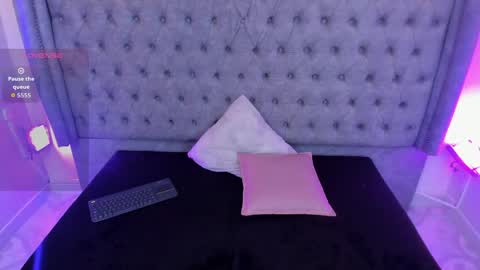Gyal Smith online show from 05/19/26, 03:24