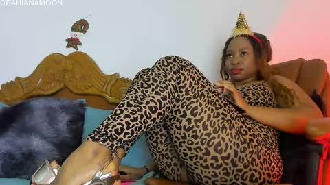 gyda_bahiana online show from 12/20/25, 07:10