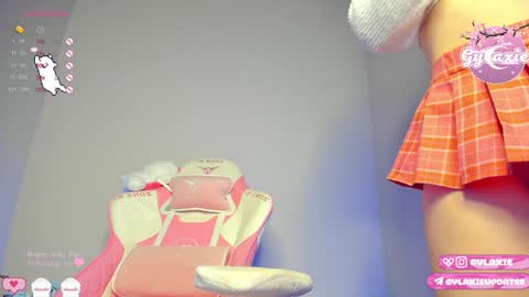   online show from 12/02/24, 12:18