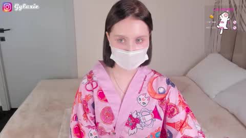   online show from 10/14/25, 09:54