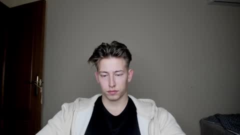 Oliver online show from 01/14/25, 08:26