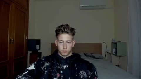 Oliver online show from 02/19/25, 09:36