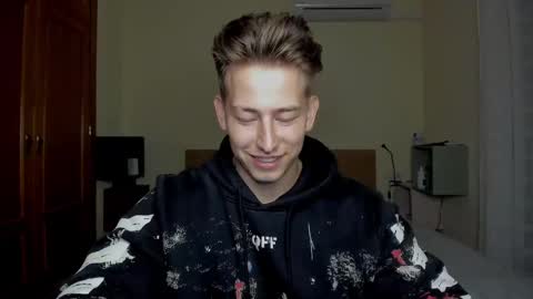 Oliver online show from 02/20/25, 08:36