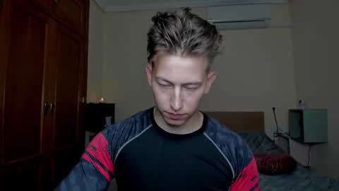 Oliver online show from 03/05/25, 12:05