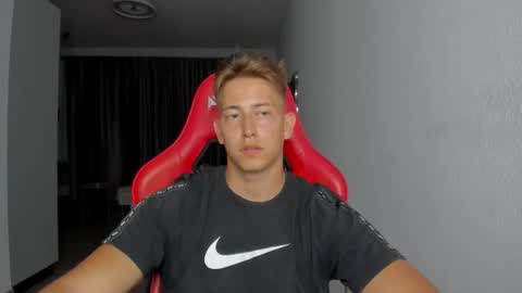 Oliver online show from 11/03/25, 08:43