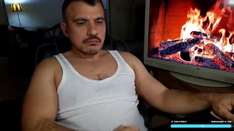 Snapshot of gymd4ddy chatting on 04/24/26, 06:32 gymd4ddy online show from 04/24/26, 06:32