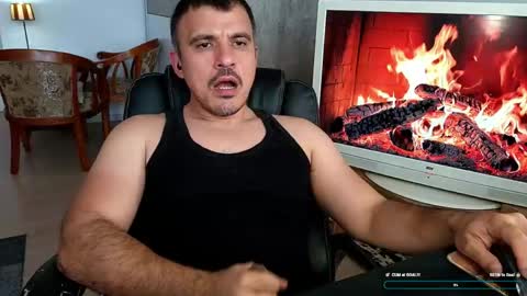 Snapshot of gymd4ddy chatting on 05/11/26, 02:34 gymd4ddy online show from 05/11/26, 02:34