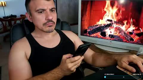 Snapshot of gymd4ddy chatting on 05/15/26, 04:14 gymd4ddy online show from 05/15/26, 04:14
