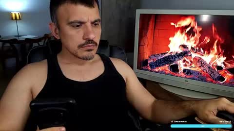 Snapshot of gymd4ddy chatting on 05/17/26, 03:30 gymd4ddy online show from 05/17/26, 03:30