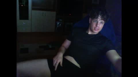 Snapshot of gymguy0505 chatting on 01/17/26, 10:46 gymguy0505 online show from 01/17/26, 10:46