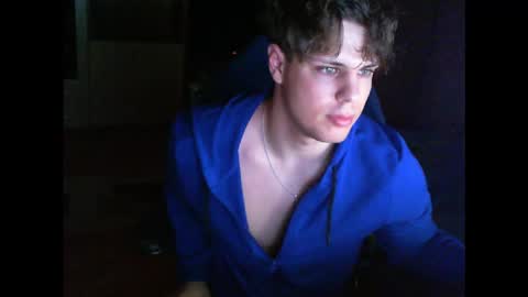 gymguy0505 online show from 03/25/26, 11:33