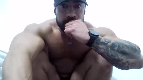 gymking999 online show from 02/11/25, 09:56