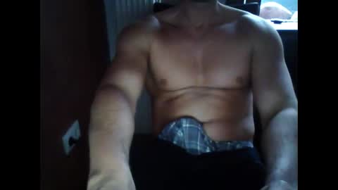 Snapshot of gymxxx_ chatting on 12/30/24, 12:52 gymxxx_ online show from 12/30/24, 12:52