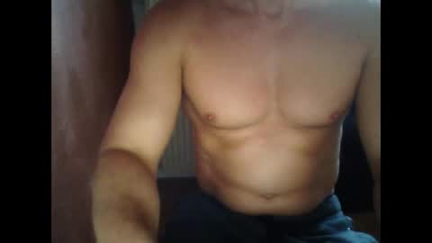 Snapshot of gymxxx_ chatting on 01/01/25, 01:16 gymxxx_ online show from 01/01/25, 01:16