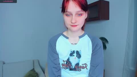 Kelly  Lilly online show from 11/15/25, 06:48