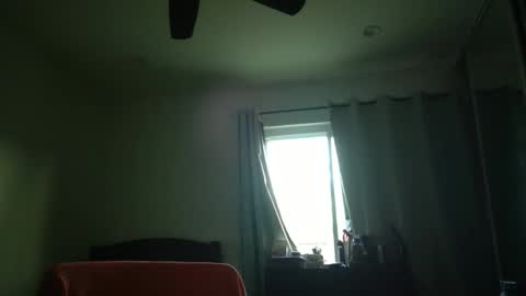 h0nest84 online show from 12/30/24, 12:22