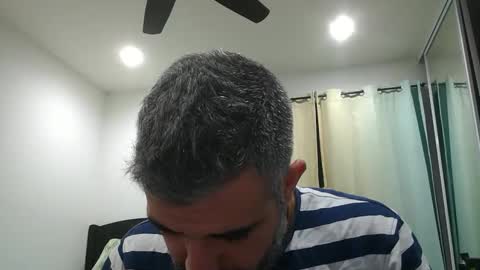 h0nest84 online show from 02/01/25, 07:26