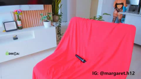 Snapshot of h0ney__p0t chatting on 06/23/26, 08:29 Margareth Stallion online show from 06/23/26, 08:29