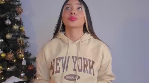 Paulina  online show from 12/21/24, 11:55