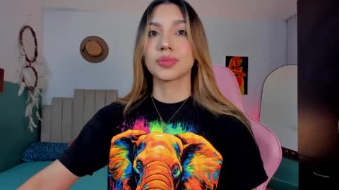 Paulina  online show from 04/11/26, 01:43