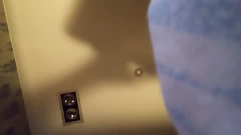 h_rd333 online show from 10/19/25, 03:56