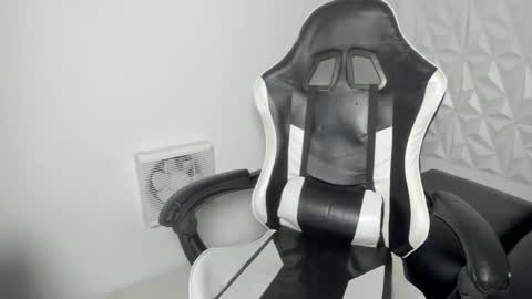 hade_x online show from 03/04/26, 05:19