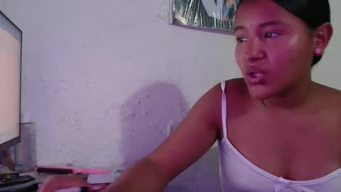 Snapshot of hadesmit1 chatting on 05/05/26, 04:15 hadesmit1 online show from 05/05/26, 04:15