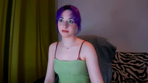 hadley online show from 04/05/26, 07:44