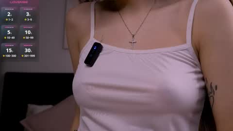 Hi Im Rebecca Glad to see you in my room  PVT is open online show from 02/09/26, 01:42