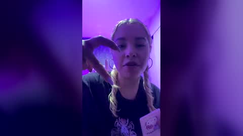 Haely online show from 02/08/26, 08:34