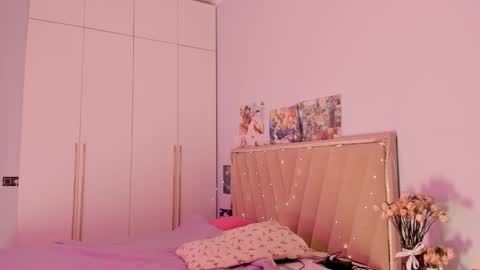 Ri online show from 09/17/25, 04:36