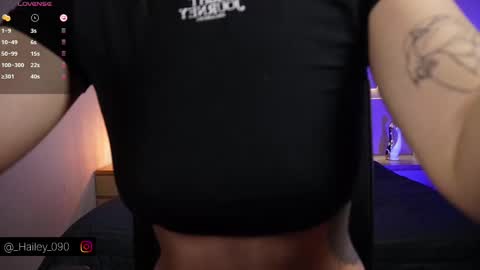 Hailey online show from 09/24/25, 02:31