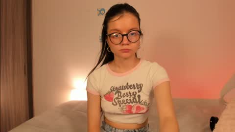 Hailey online show from 12/15/24, 04:18