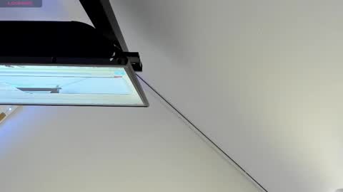 Hailey online show from 02/06/26, 01:32