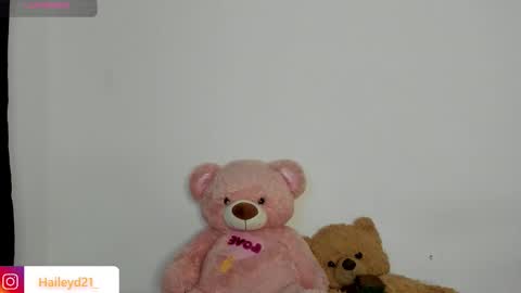 Hailey online show from 02/27/26, 12:32