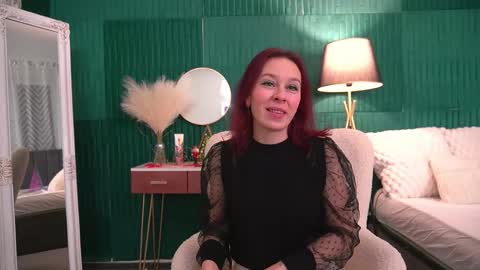 Hailey online show from 01/12/26, 04:50