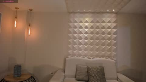 Hailey online show from 03/20/26, 11:15