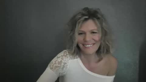 Hailey online show from 03/20/26, 06:46