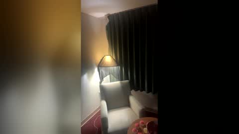 haileysmith87 online show from 04/21/26, 07:47