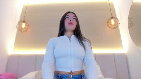 Snapshot of haily_b chatting on 05/02/26, 11:04 Haily online show from 05/02/26, 11:04
