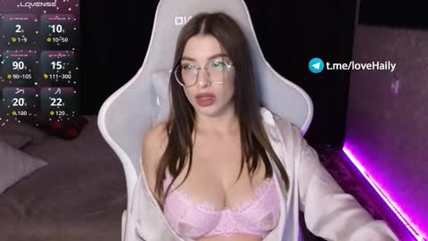 HailyHeavenly online show from 11/03/25, 01:34