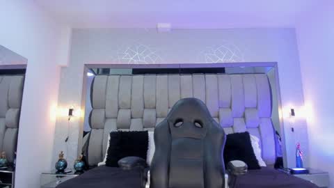  Haily Bairen online show from 12/04/24, 02:20